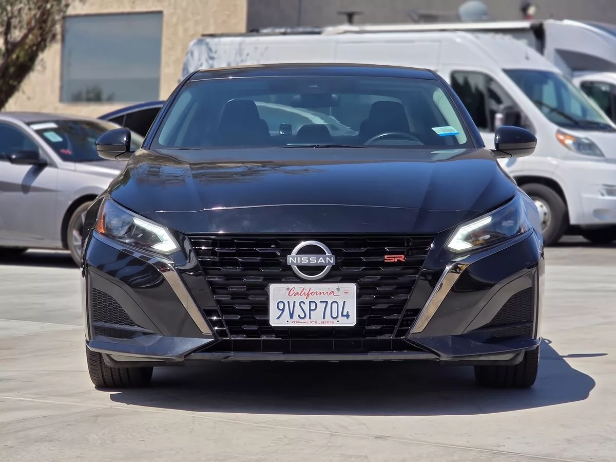 2024 Nissan Altima 2.5 SR - Carnova Inc. photo 5