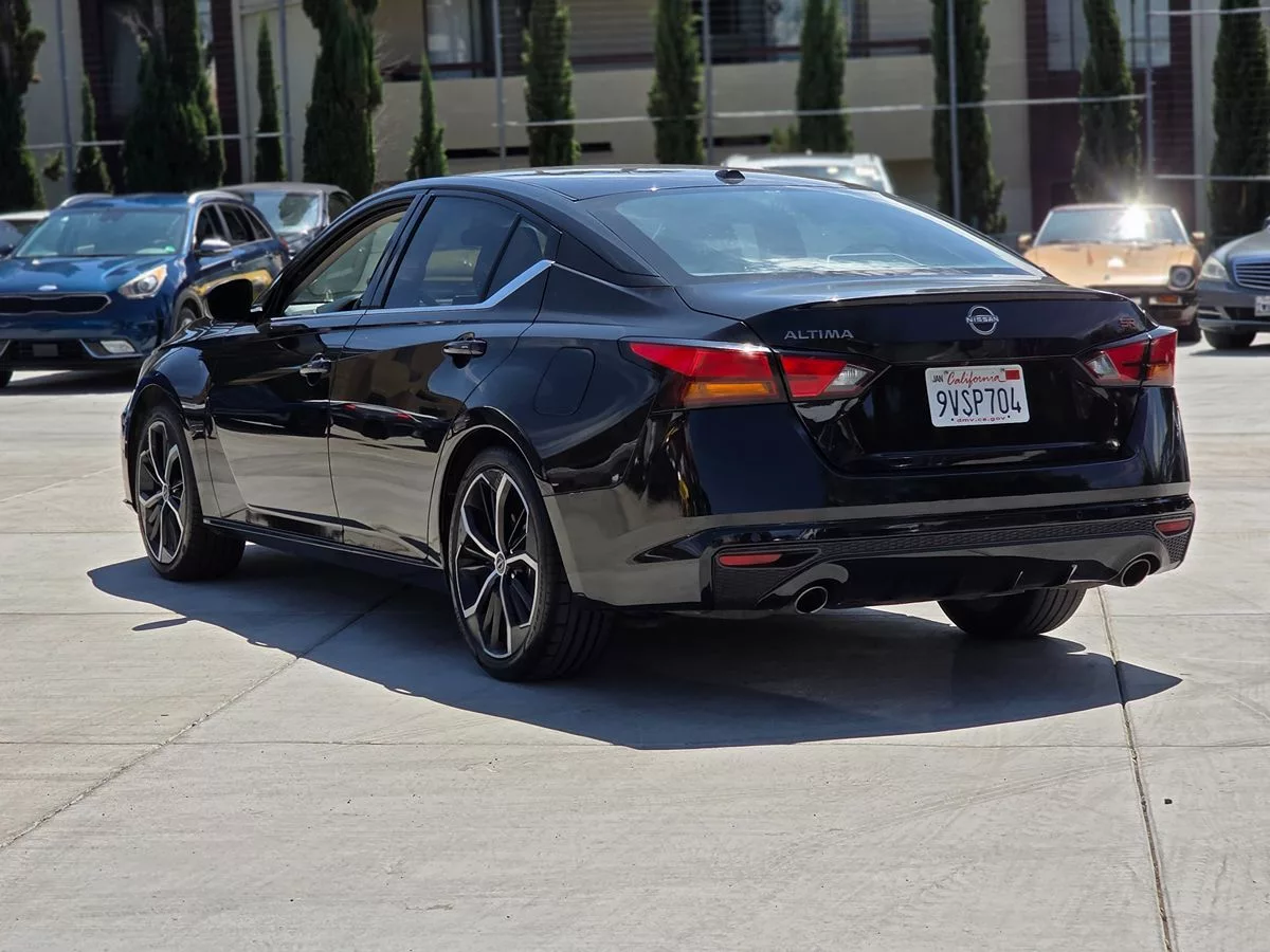 2024 Nissan Altima 2.5 SR - Carnova Inc. photo 8