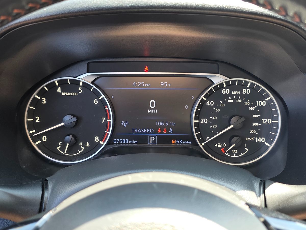 Nissan Altima photo 28