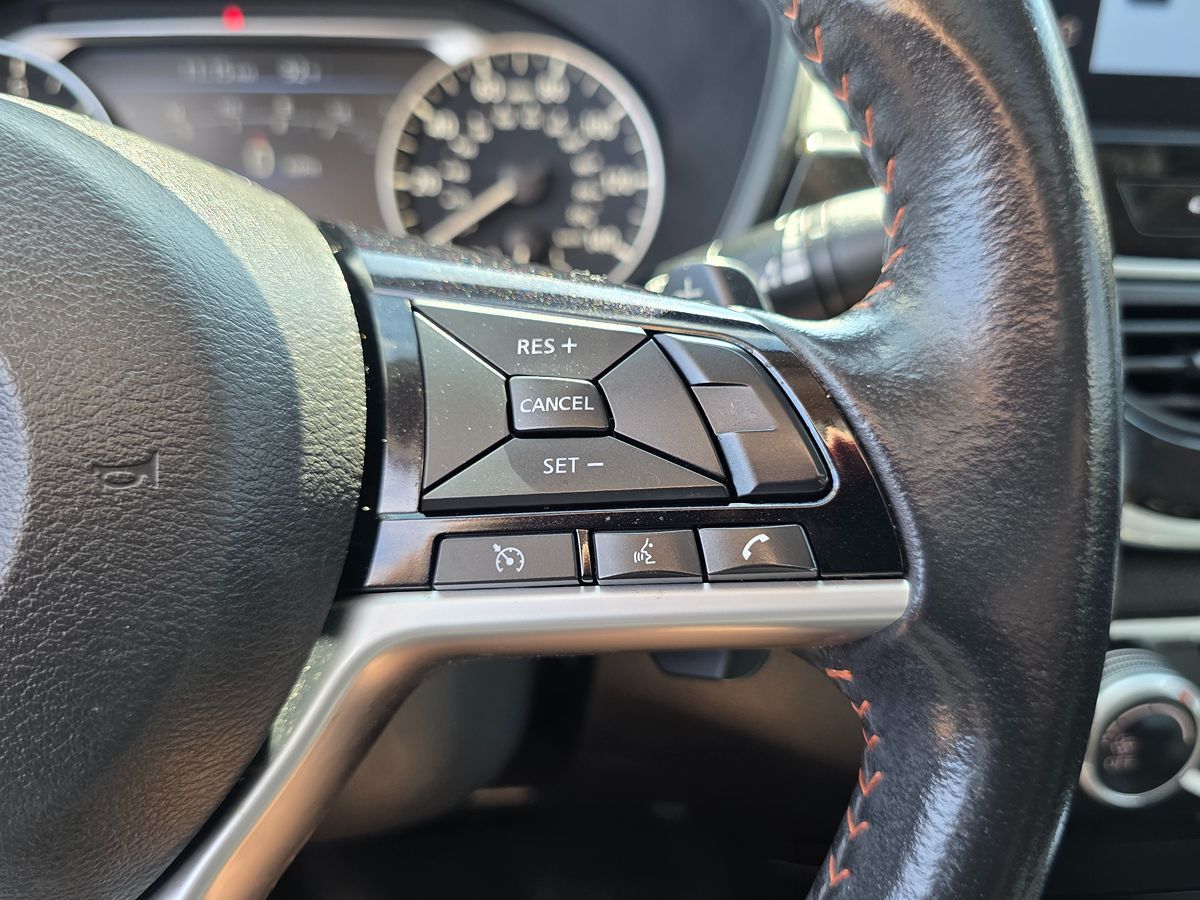 Nissan Altima photo 30