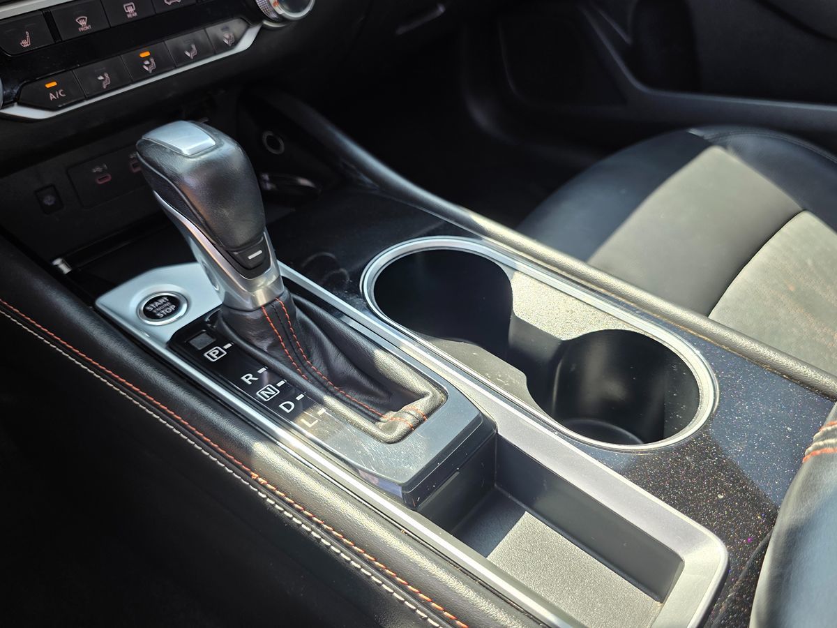 Nissan Altima photo 32