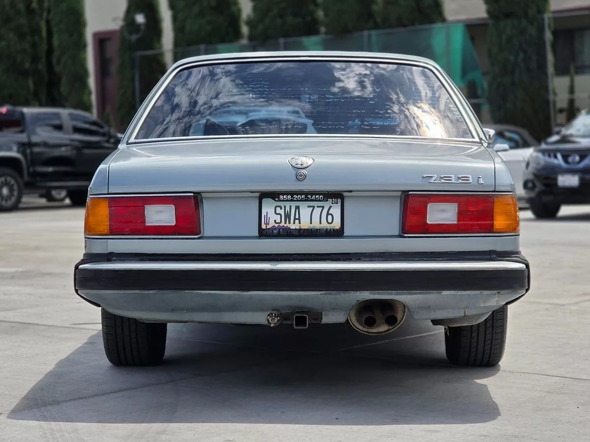 1982 BMW 7 Series 733i - Carnova Inc. photo 7