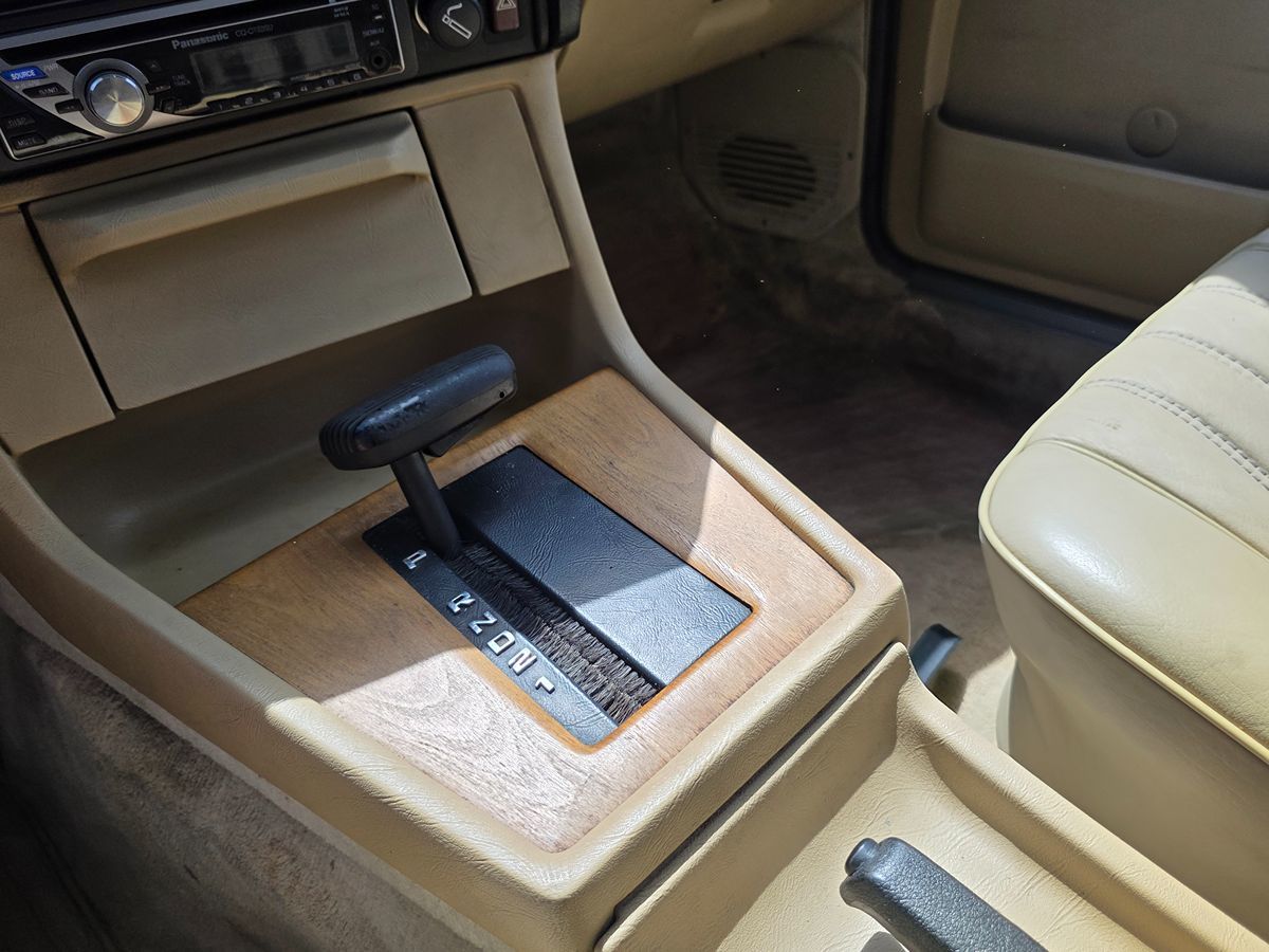 BMW 7 Series photo 26