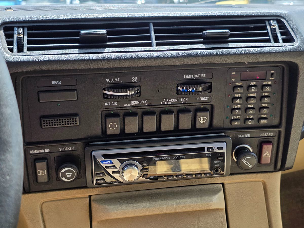 BMW 7 Series photo 30