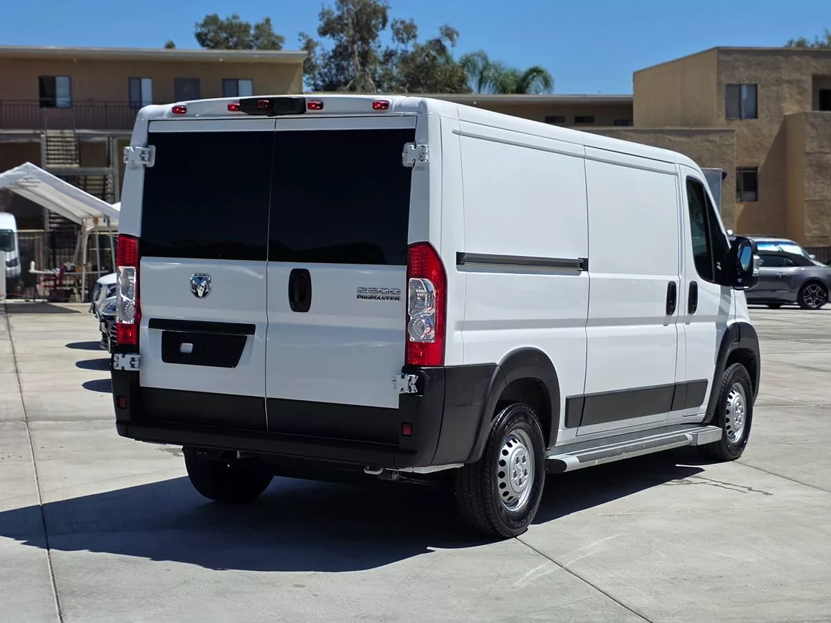2025 RAM ProMaster Cargo Van Tradesman - Carnova Inc. photo 8