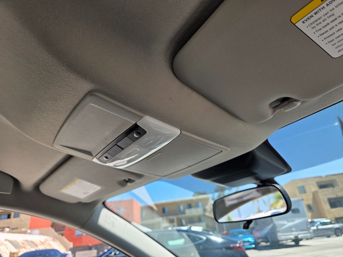Nissan Sentra photo 15