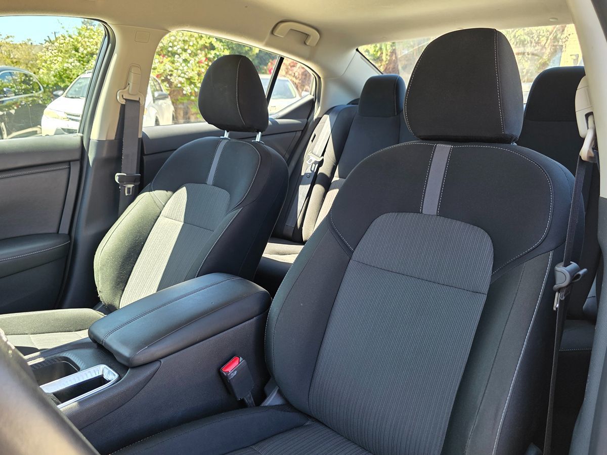 Nissan Sentra photo 18