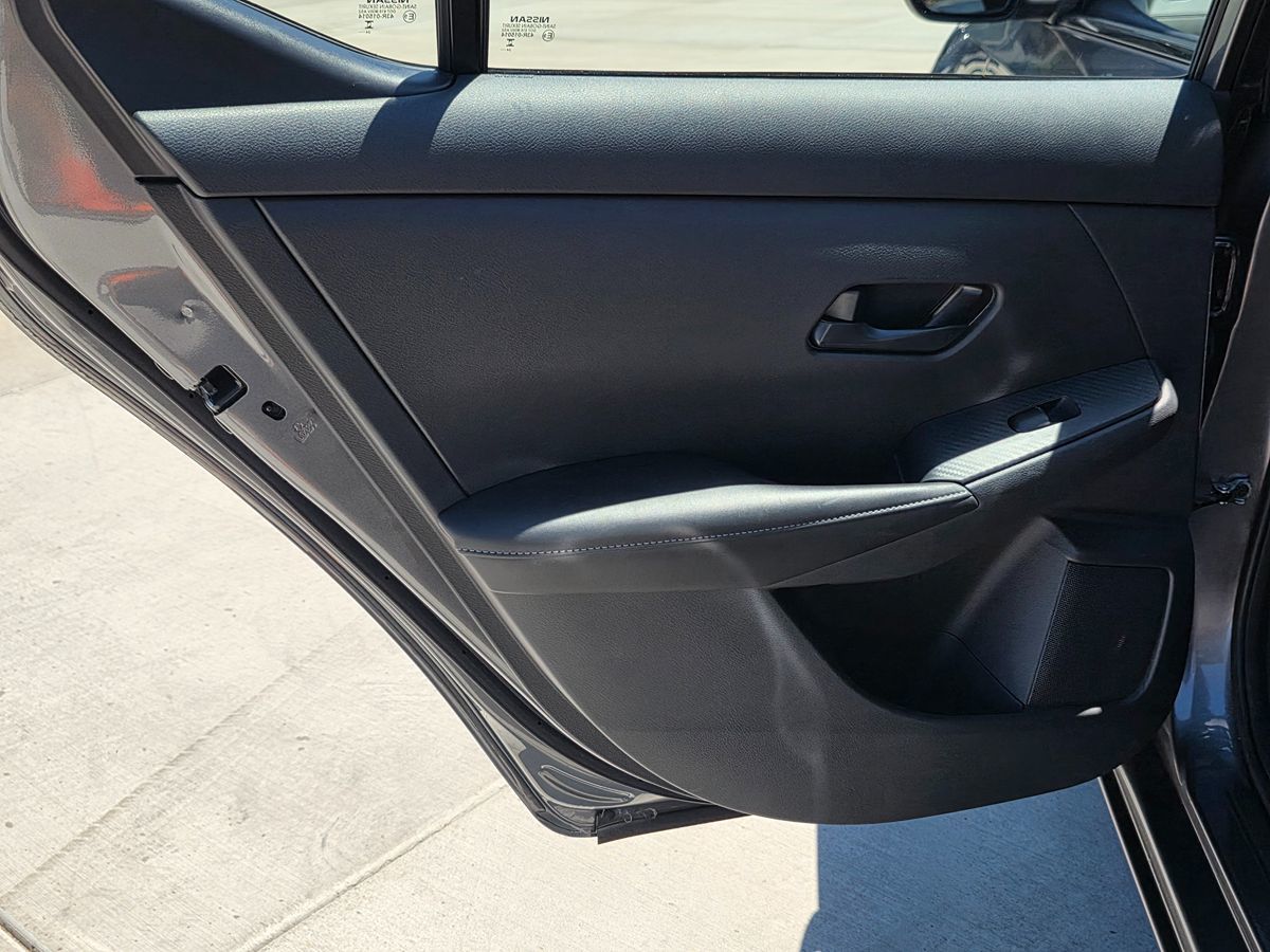 Nissan Sentra photo 22
