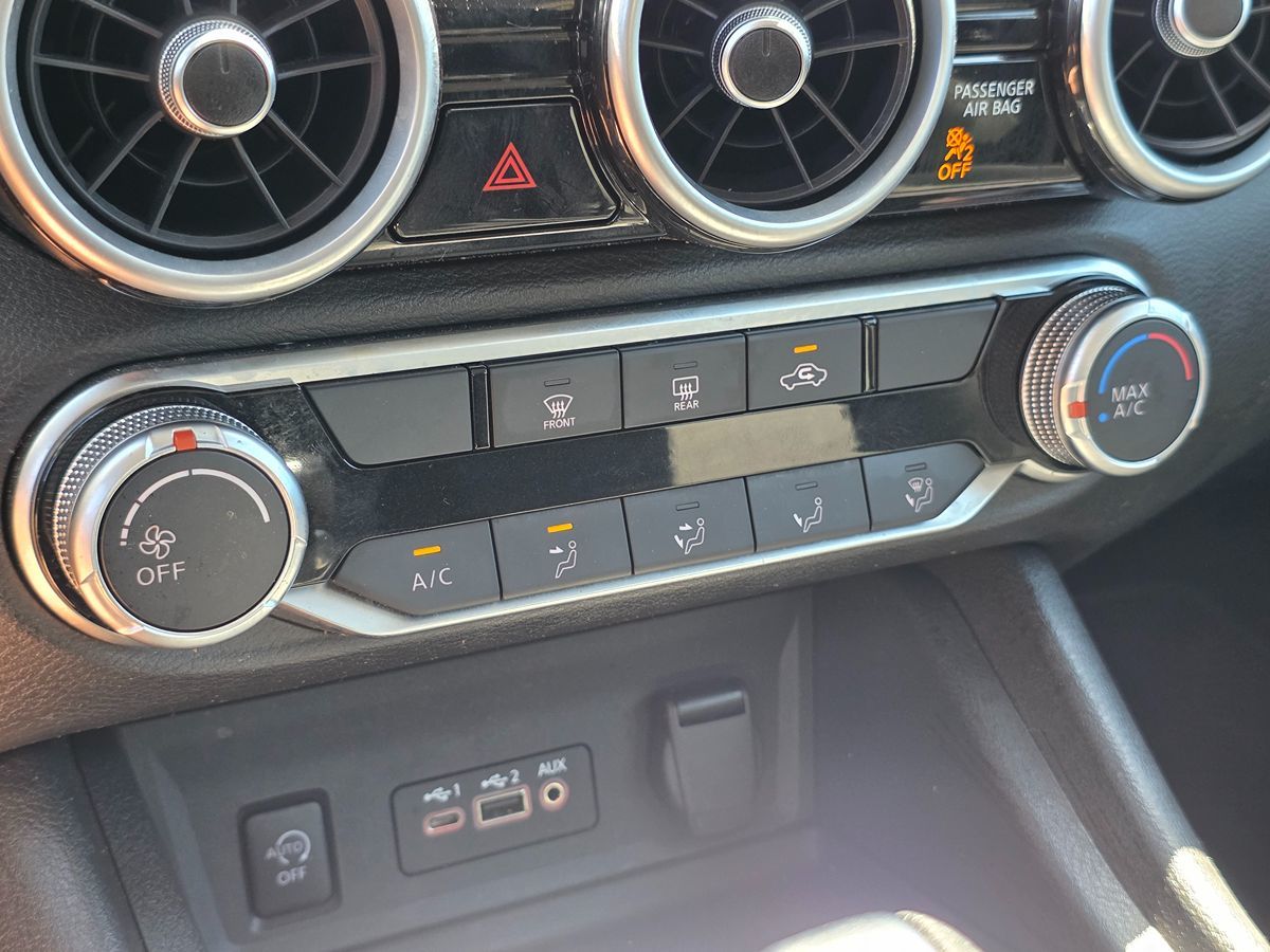 Nissan Sentra photo 34