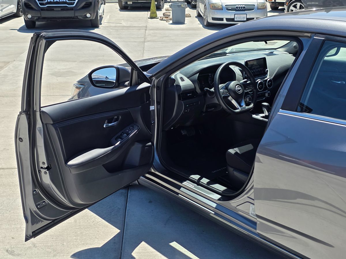 Nissan Sentra photo 42
