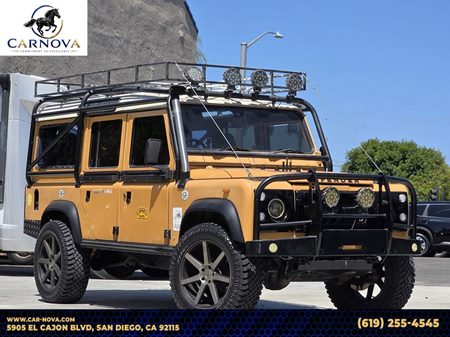 1986 Land Rover Defender