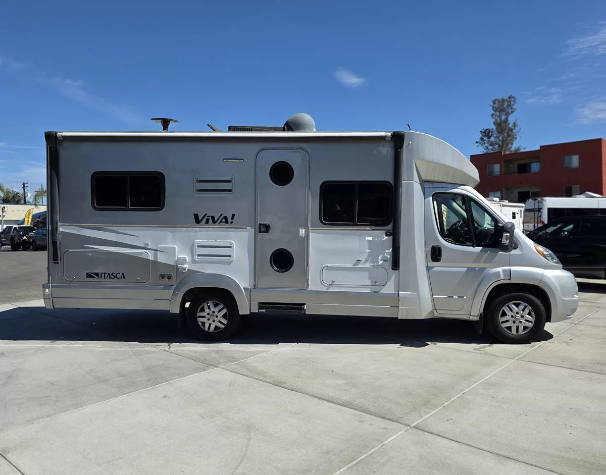 2014 RAM ProMaster RV 3500 - Carnova Inc. photo 10