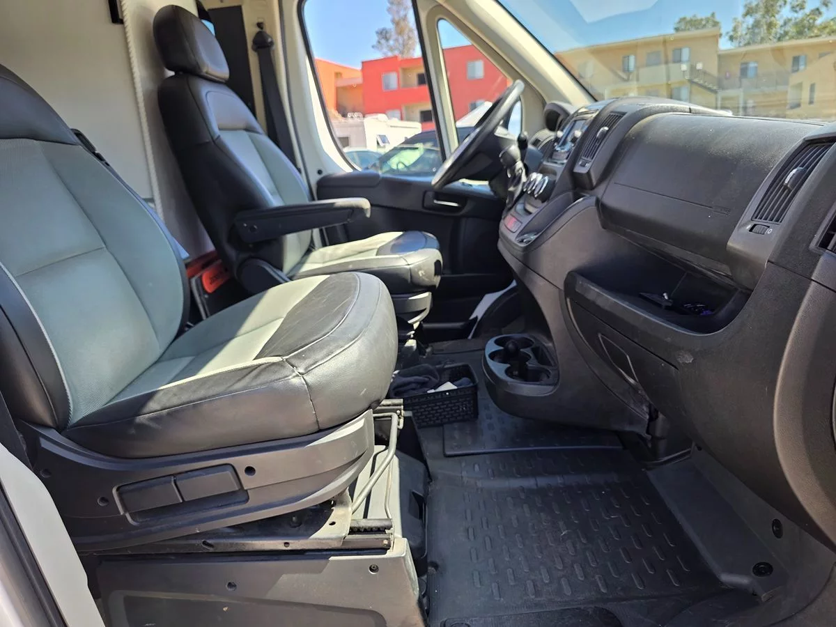 2014 RAM ProMaster Cargo Van - Carnova Inc. photo 13