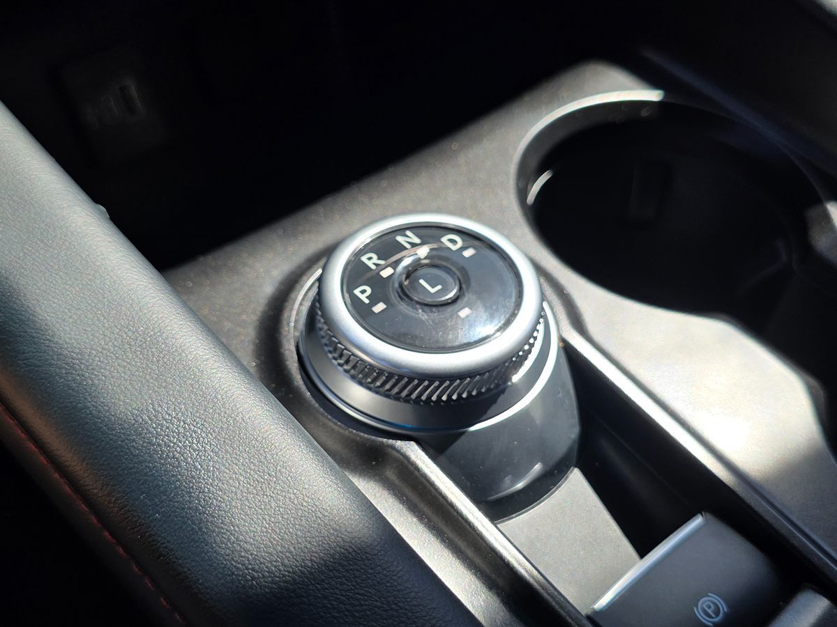 Ford Explorer photo 41