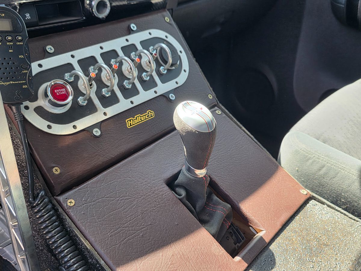 Chevrolet Silverado photo 31