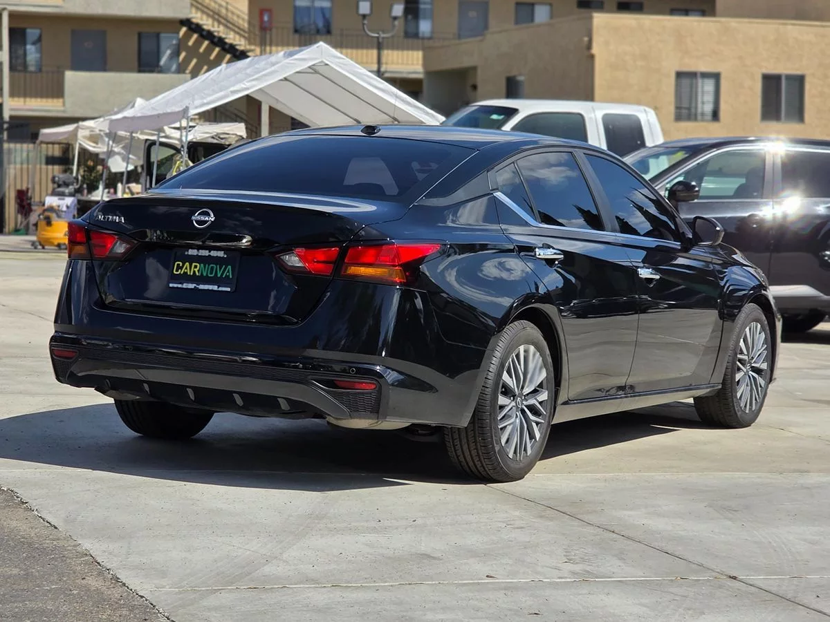 2025 Nissan Altima SV - Carnova Inc. photo 11