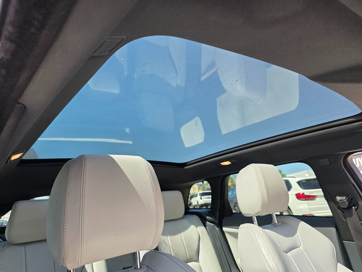 Land Rover Range Rover Evoque photo 14