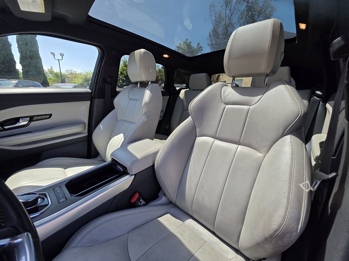 Land Rover Range Rover Evoque photo 20