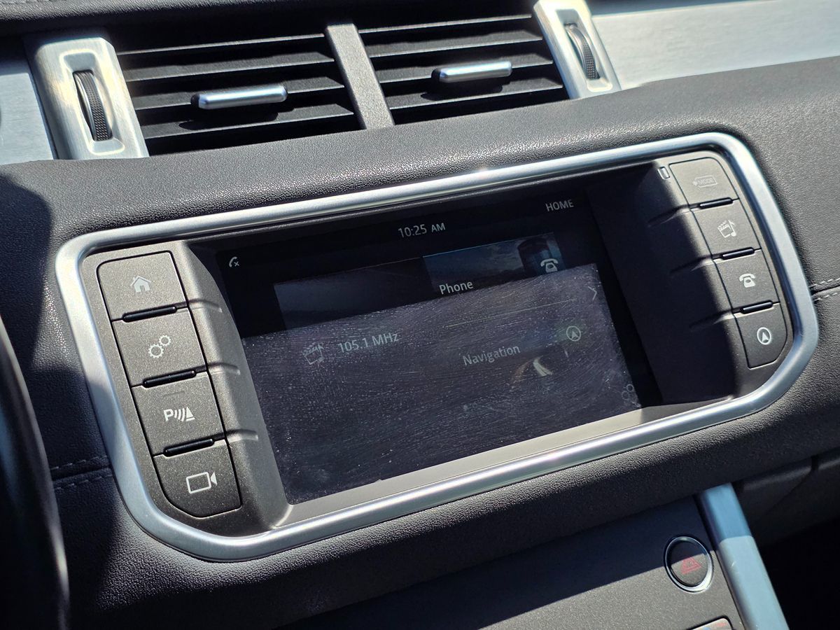 Land Rover Range Rover Evoque photo 32