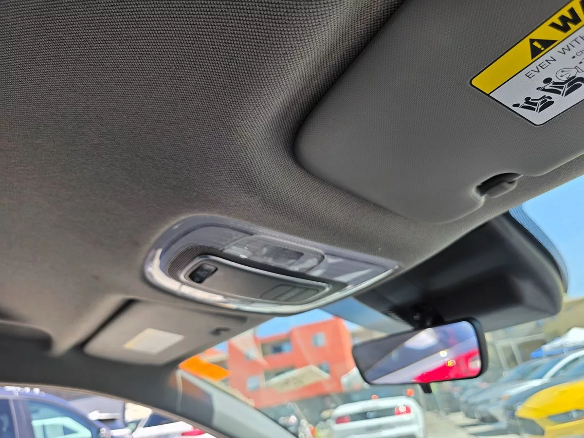 2023 Hyundai Elantra SE - Carnova Inc. photo 14