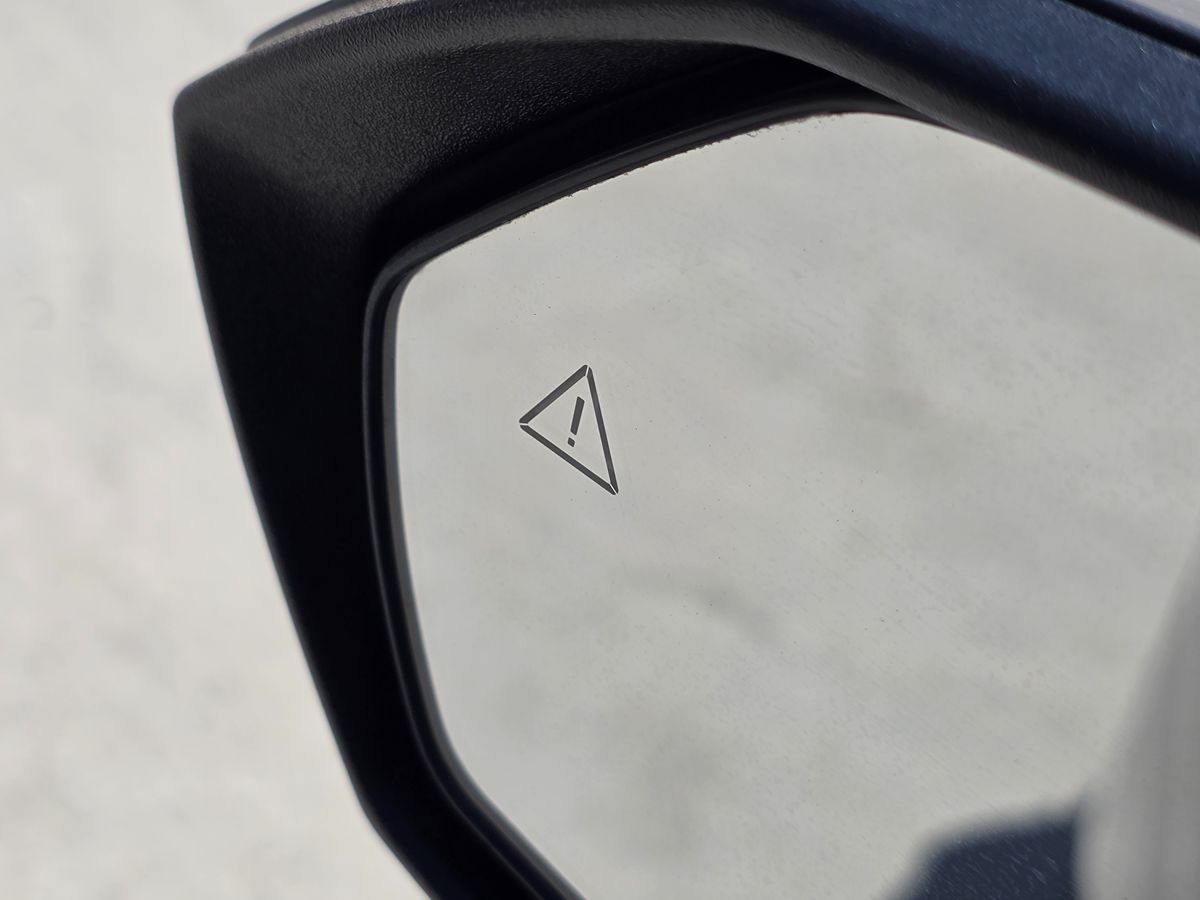 Hyundai Elantra photo 24