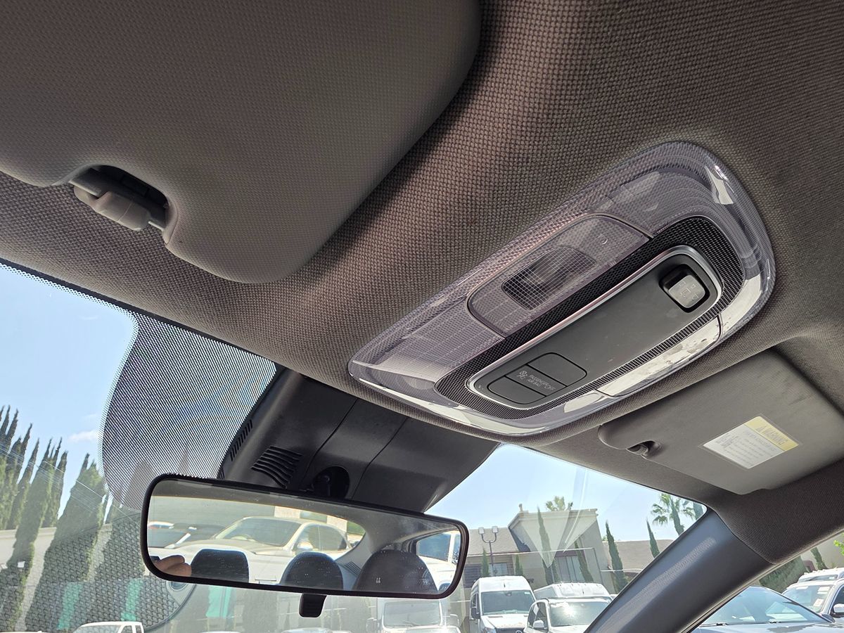 Hyundai Elantra photo 32