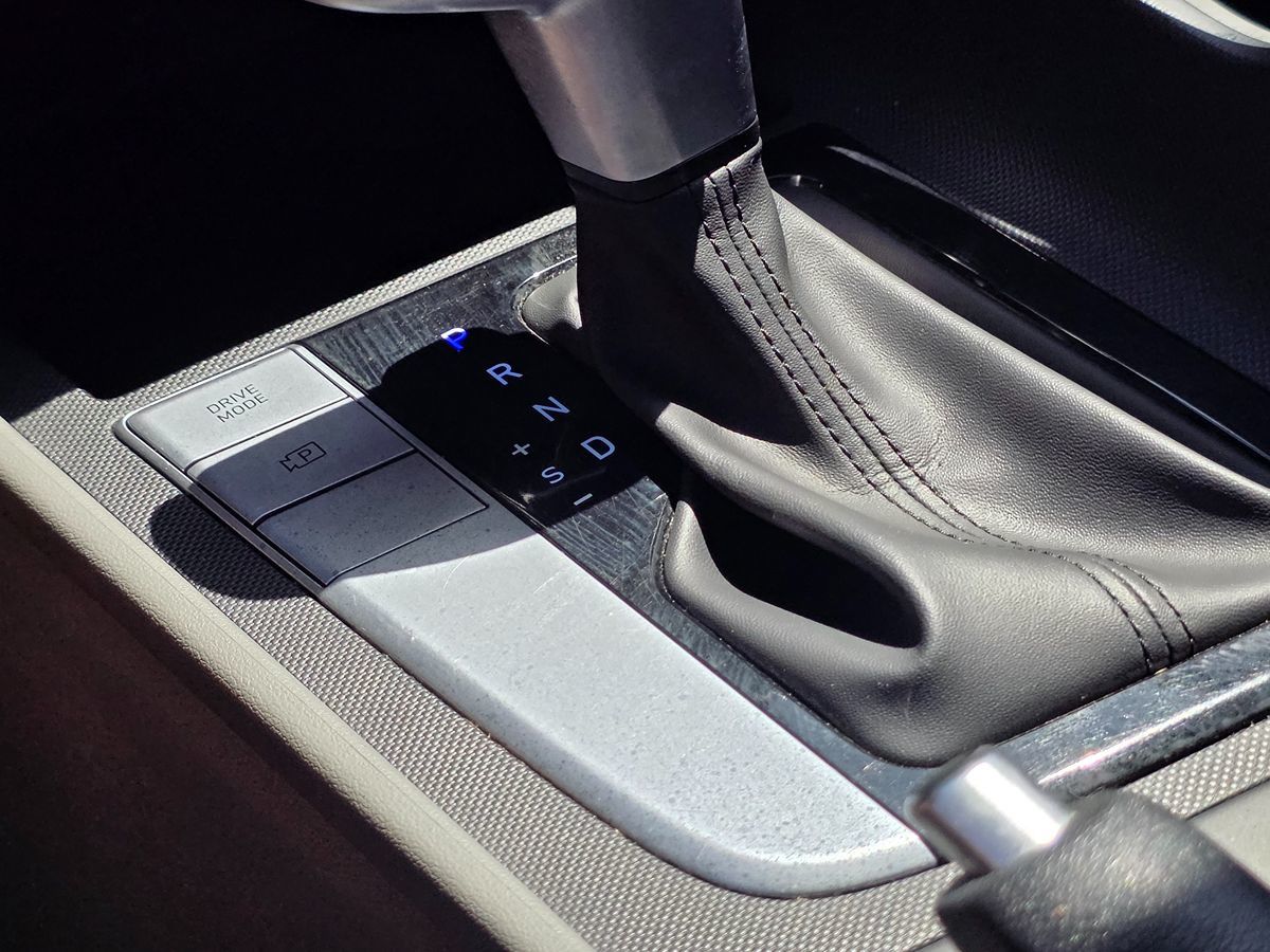 Hyundai Elantra photo 37
