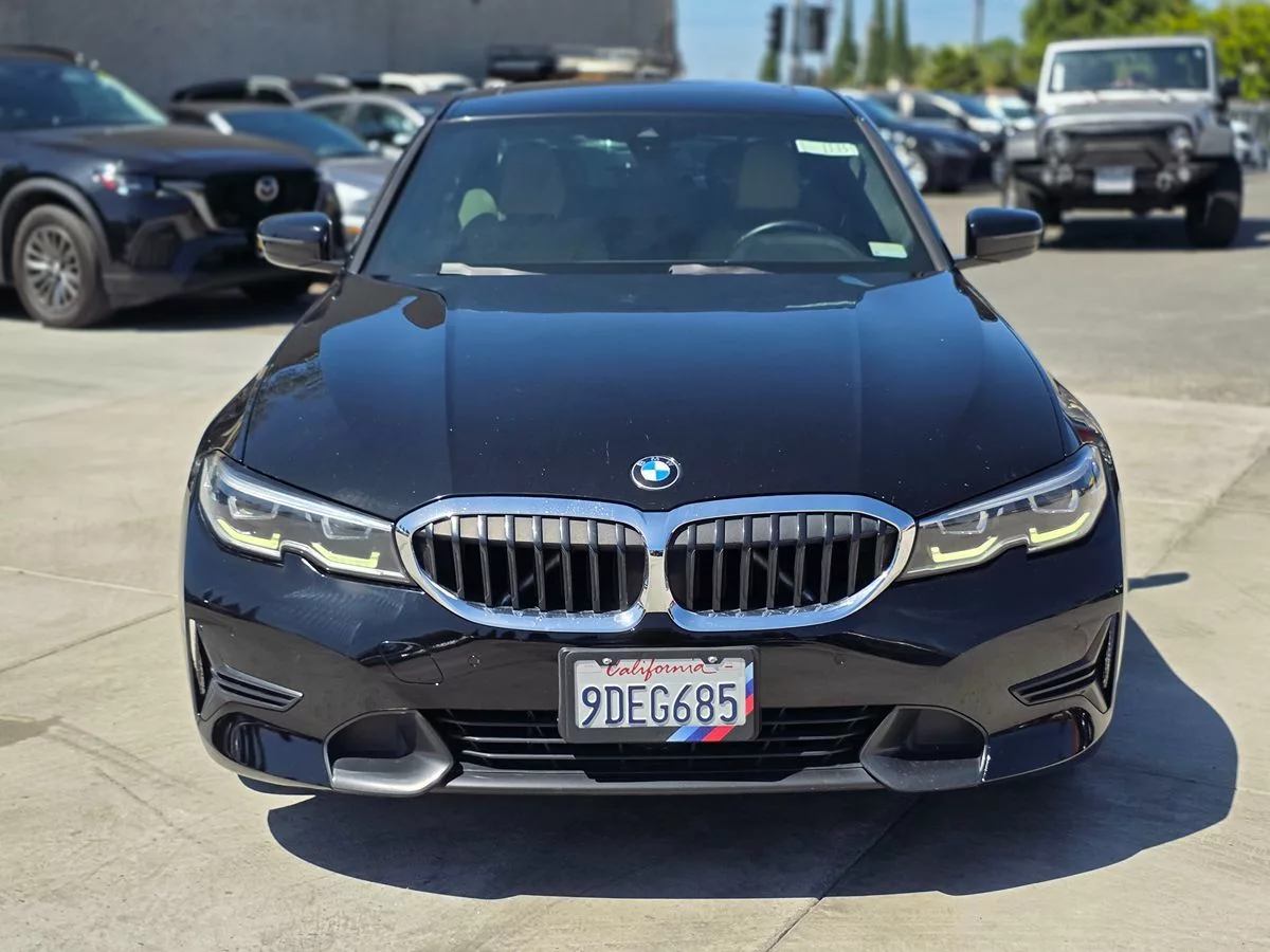 2021 BMW 3 Series 330i - Carnova Inc. photo 4