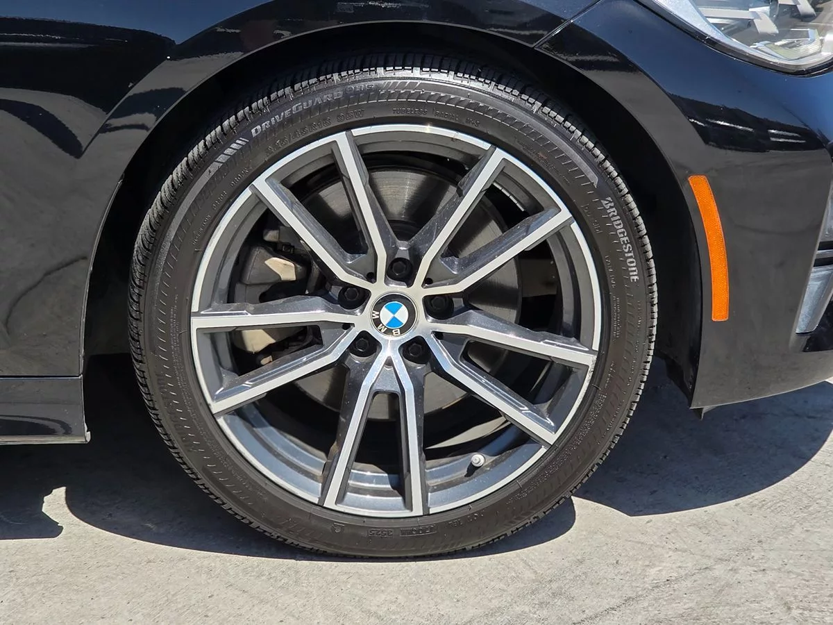 2021 BMW 3 Series 330i - Carnova Inc. photo 9