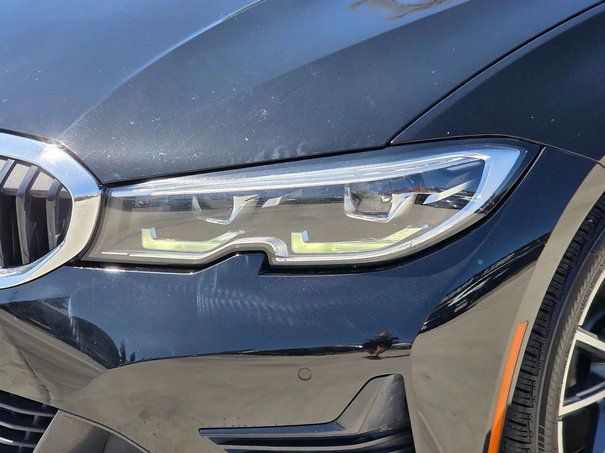 2021 BMW 3 Series 330i - Carnova Inc. photo 11