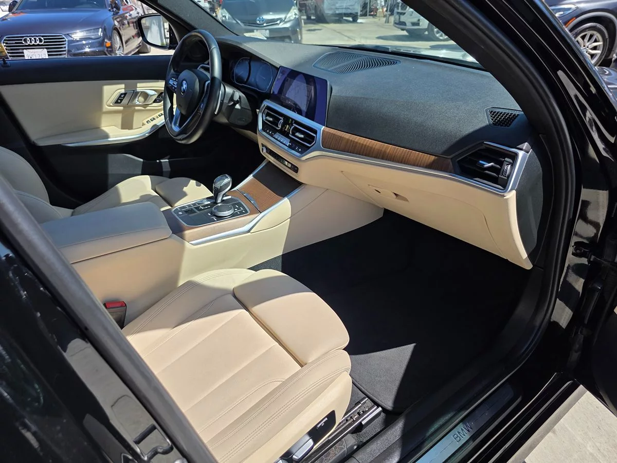 2021 BMW 3 Series 330i - Carnova Inc. photo 15