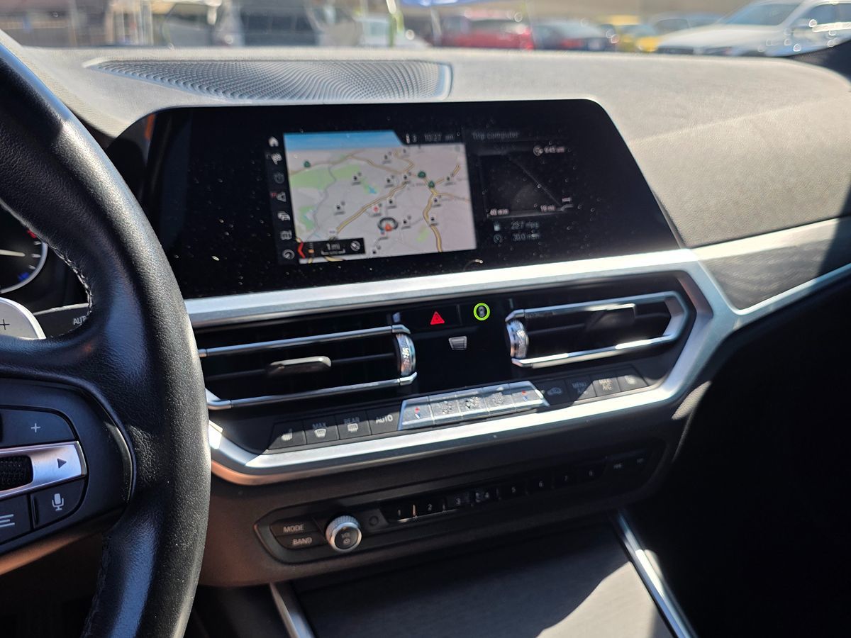 BMW 3 Series photo 31