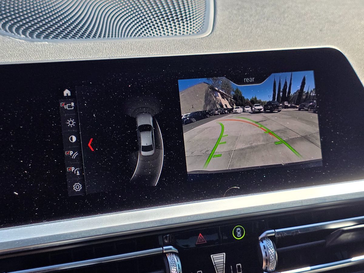 BMW 3 Series photo 36