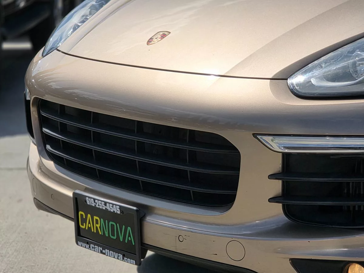 2015 Porsche Cayenne S - Carnova Inc. photo 7