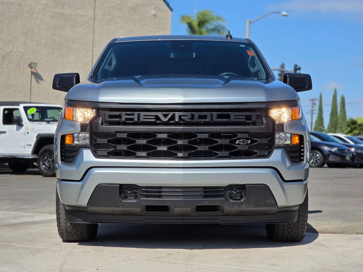 Chevrolet Silverado photo 5