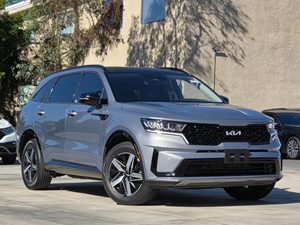2022 Kia Sorento S - Carnova Inc. photo 2