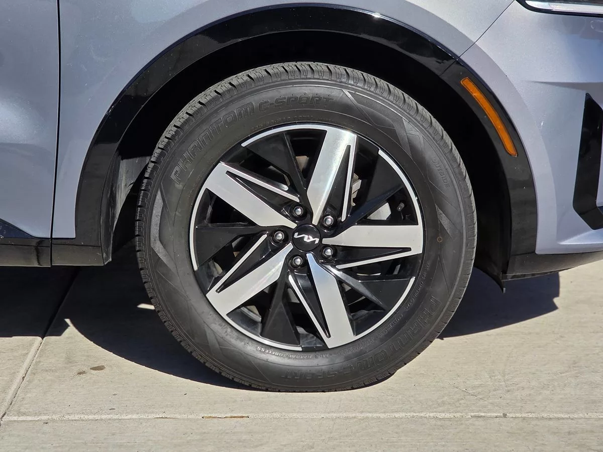2022 Kia Sorento S - Carnova Inc. photo 9