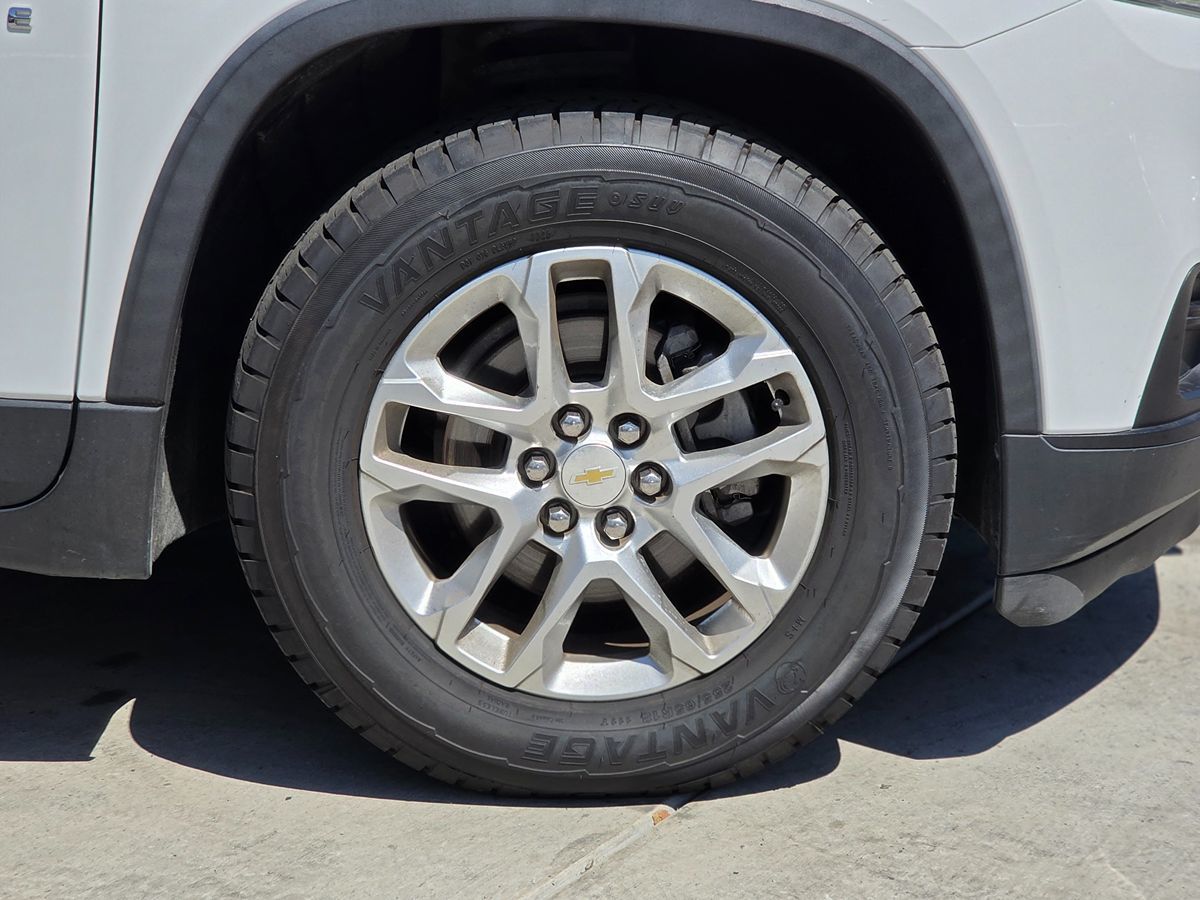 Chevrolet Traverse photo 13
