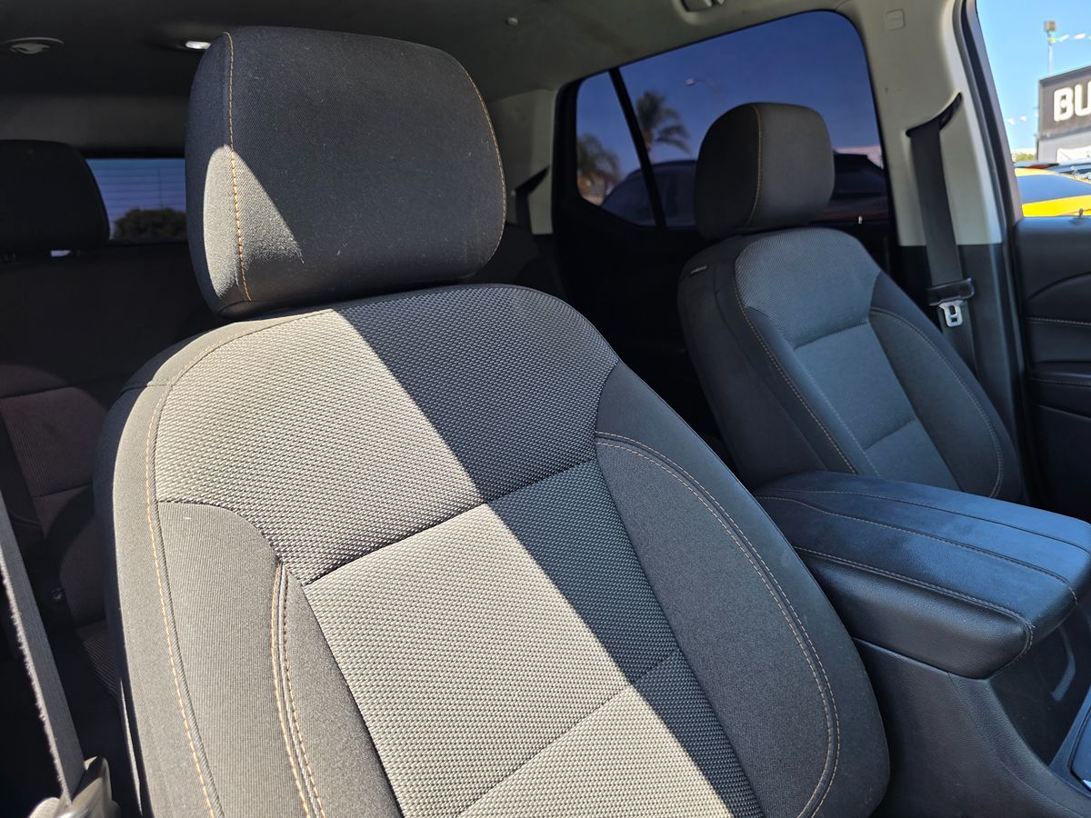 Chevrolet Traverse photo 17