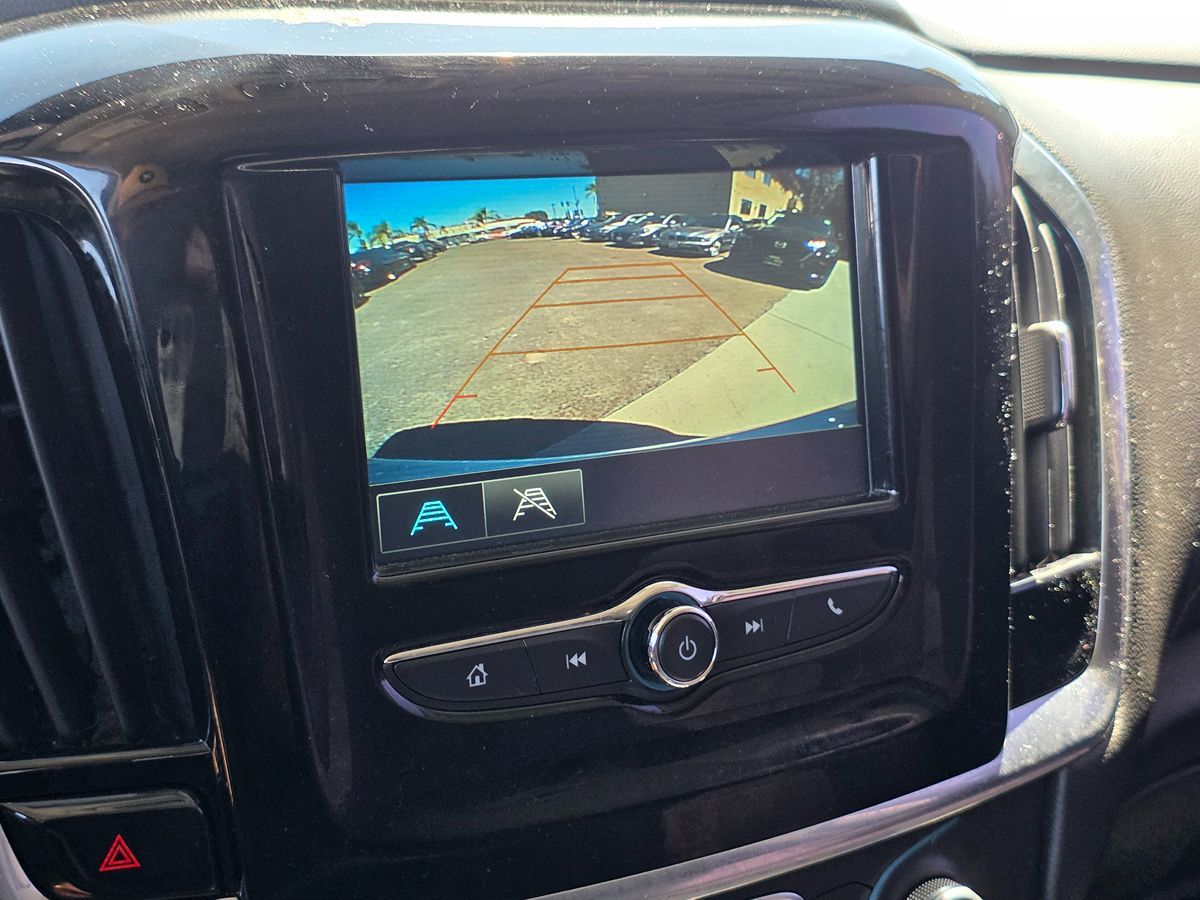 Chevrolet Traverse photo 38