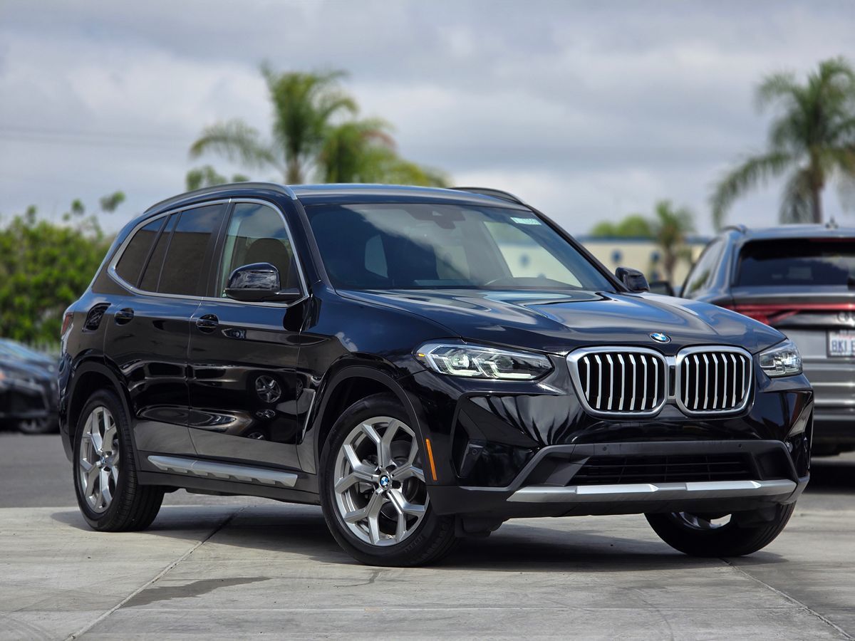 BMW X3 photo 2