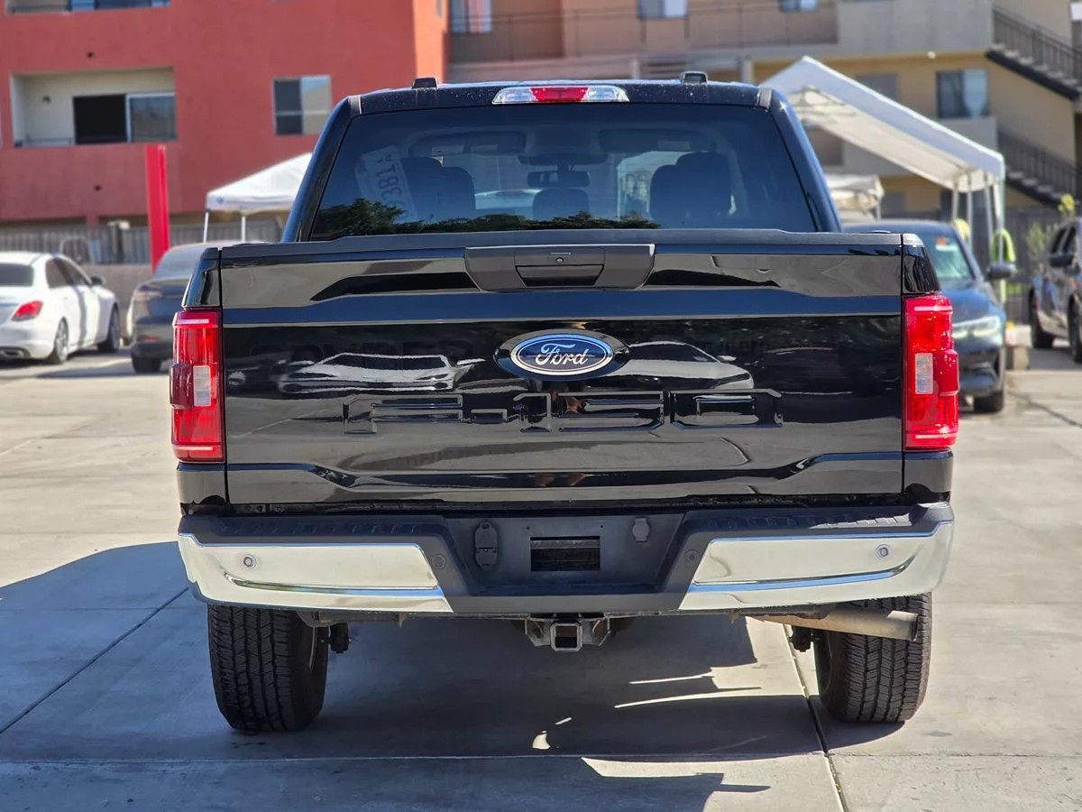 2022 Ford F-150 XLT - Carnova Inc. photo 7