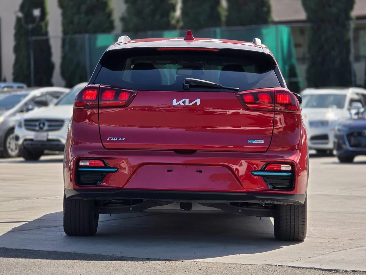 2022 Kia Niro EV EX - Carnova Inc. photo 10