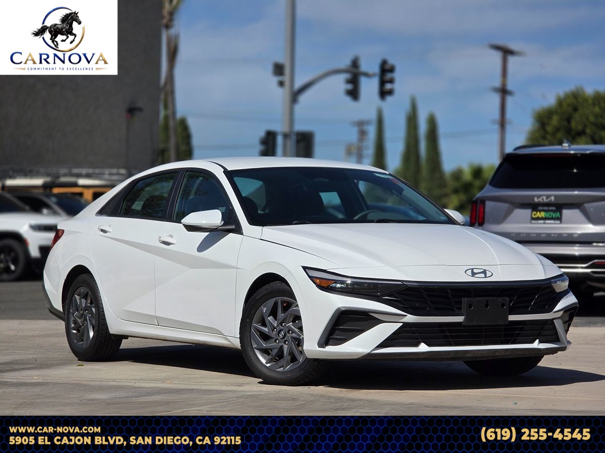 2024 Hyundai Elantra SEL