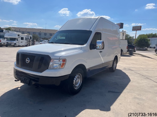 2014 Nissan NV photo 3