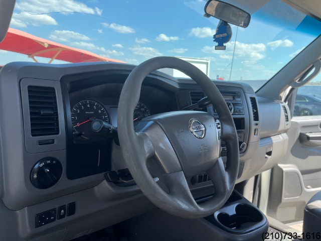 2014 Nissan NV photo 12