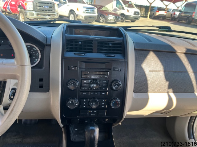 2012 Ford Escape XLS photo 18