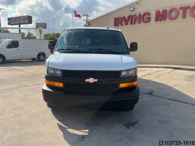 2020 Chevrolet Express Passenger LS photo 2