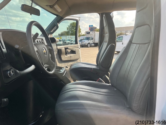 2020 Chevrolet Express Passenger LS photo 13