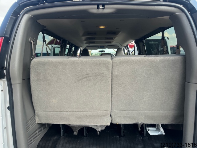 2020 Chevrolet Express Passenger LS photo 20
